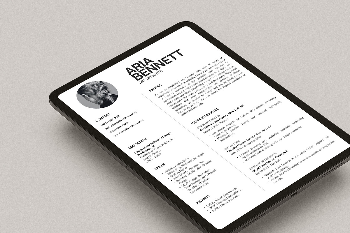 Minimalist Business Resume Template, a Resume Template by Moscovita Studio (Photo 8 of 8)
