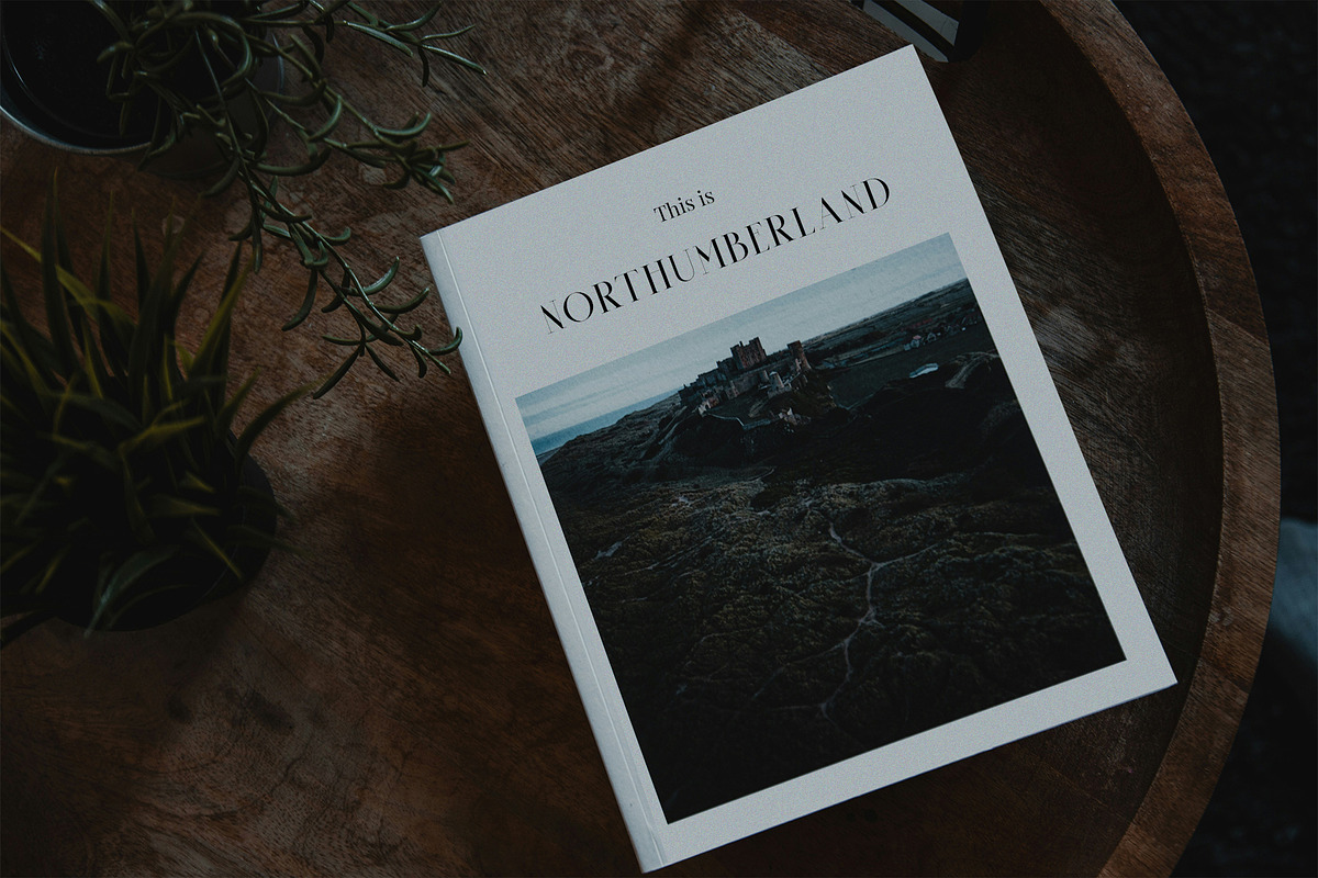 QHARO - Elegant & Luxury, a Serif Font by BOOSH Studio (Photo 3 of 14)