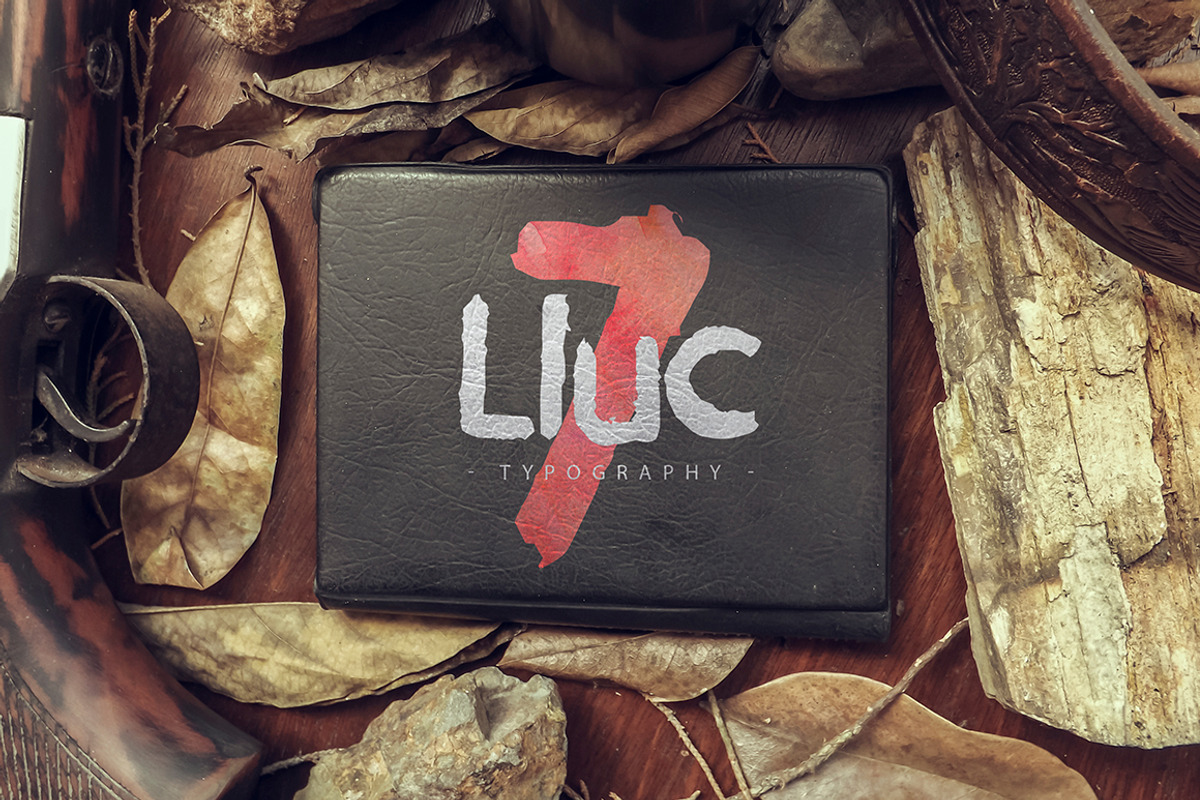 Lluc Script Typeface