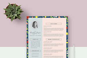 Floral Patern CV-Resume Template C