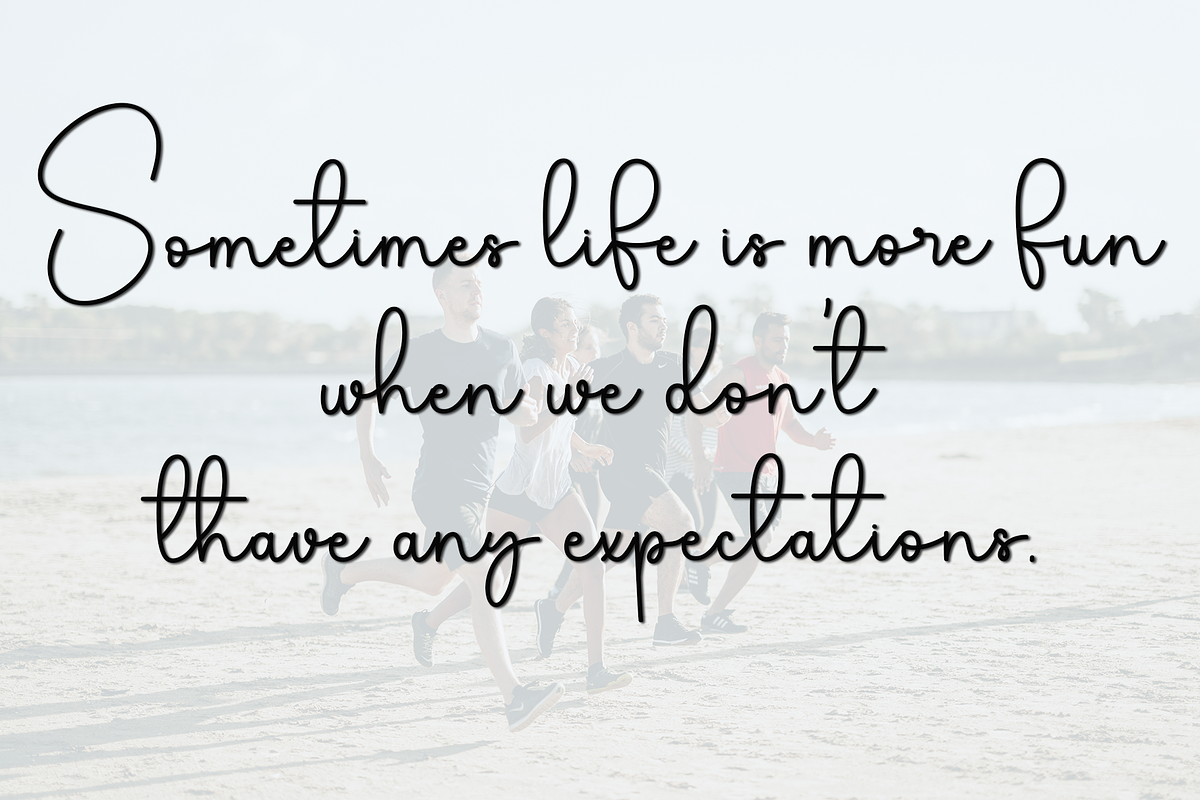Slightly, a Handwritten Font by InermediaSTUDIO (Photo 8 of 8)