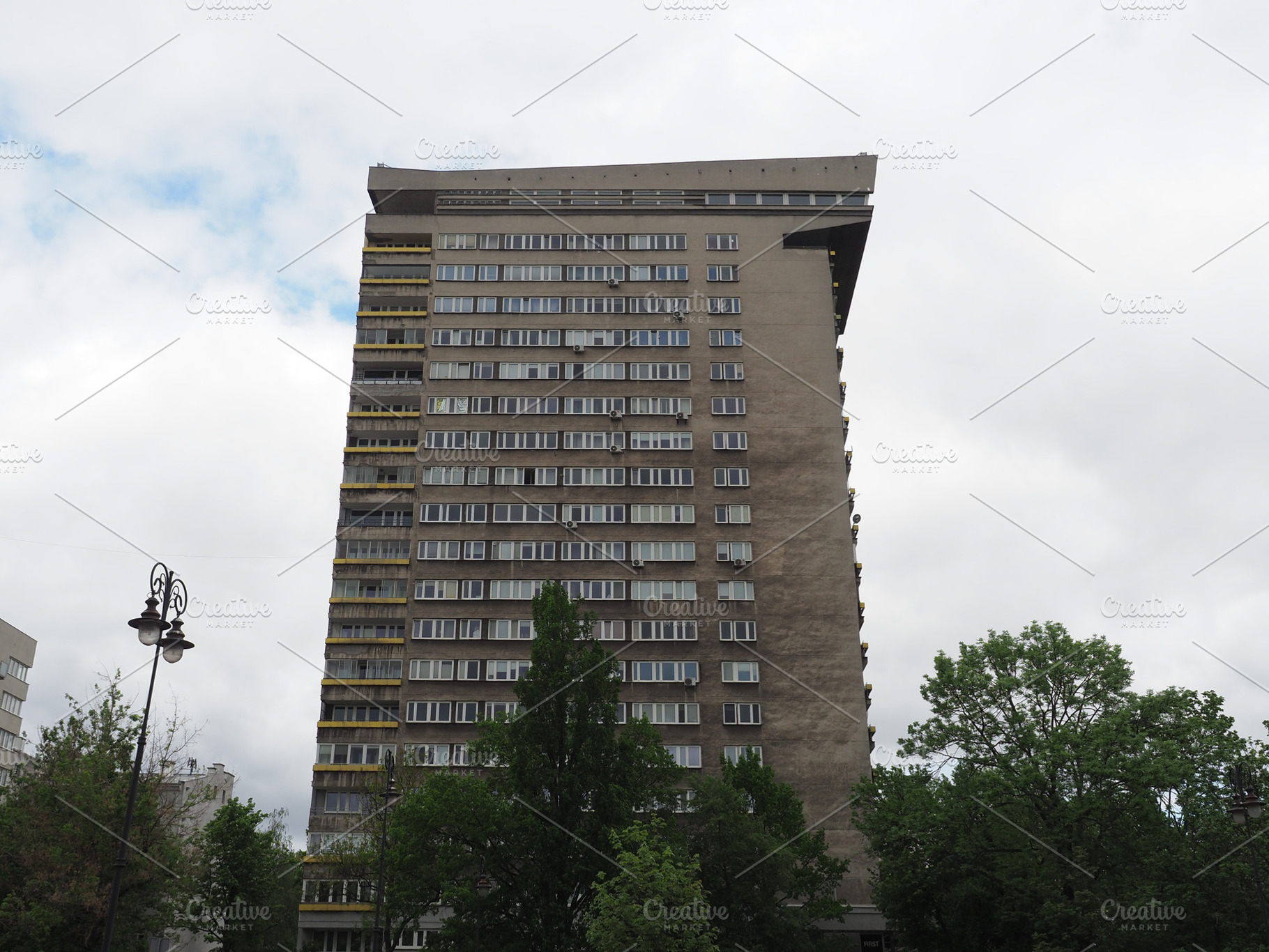 Smolna 8 Mlotek block of flats in Warsaw, a Photo by WorldOfPhotos