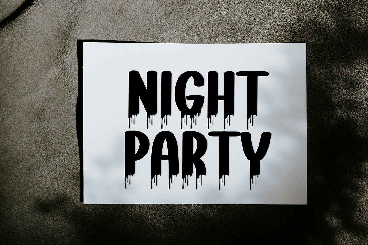 Night Ghost, a Serif Font by InermediaSTUDIO (Photo 6 of 8)