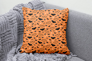 Iconic Halloween Seamless Pattern