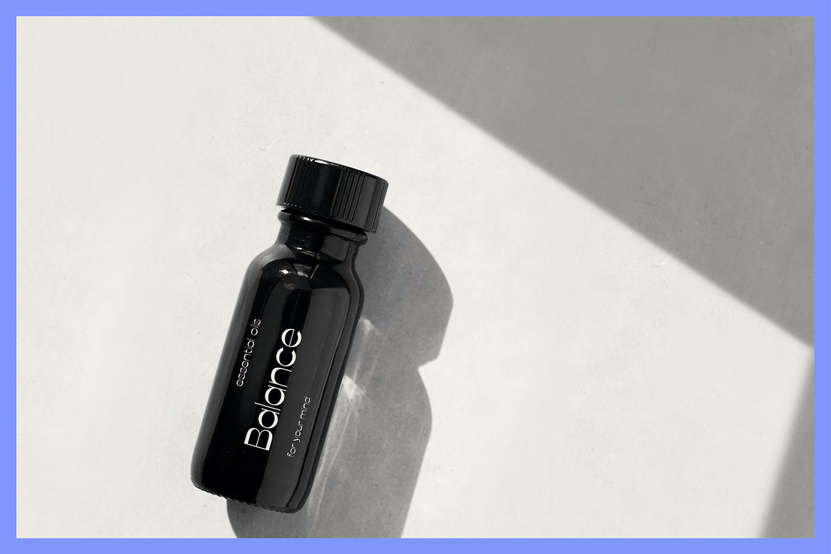 Guscoy – Stylish, High Contrast Sans, a Sans Serif Font by Local Desk Designstudio (Photo 14 of 16)