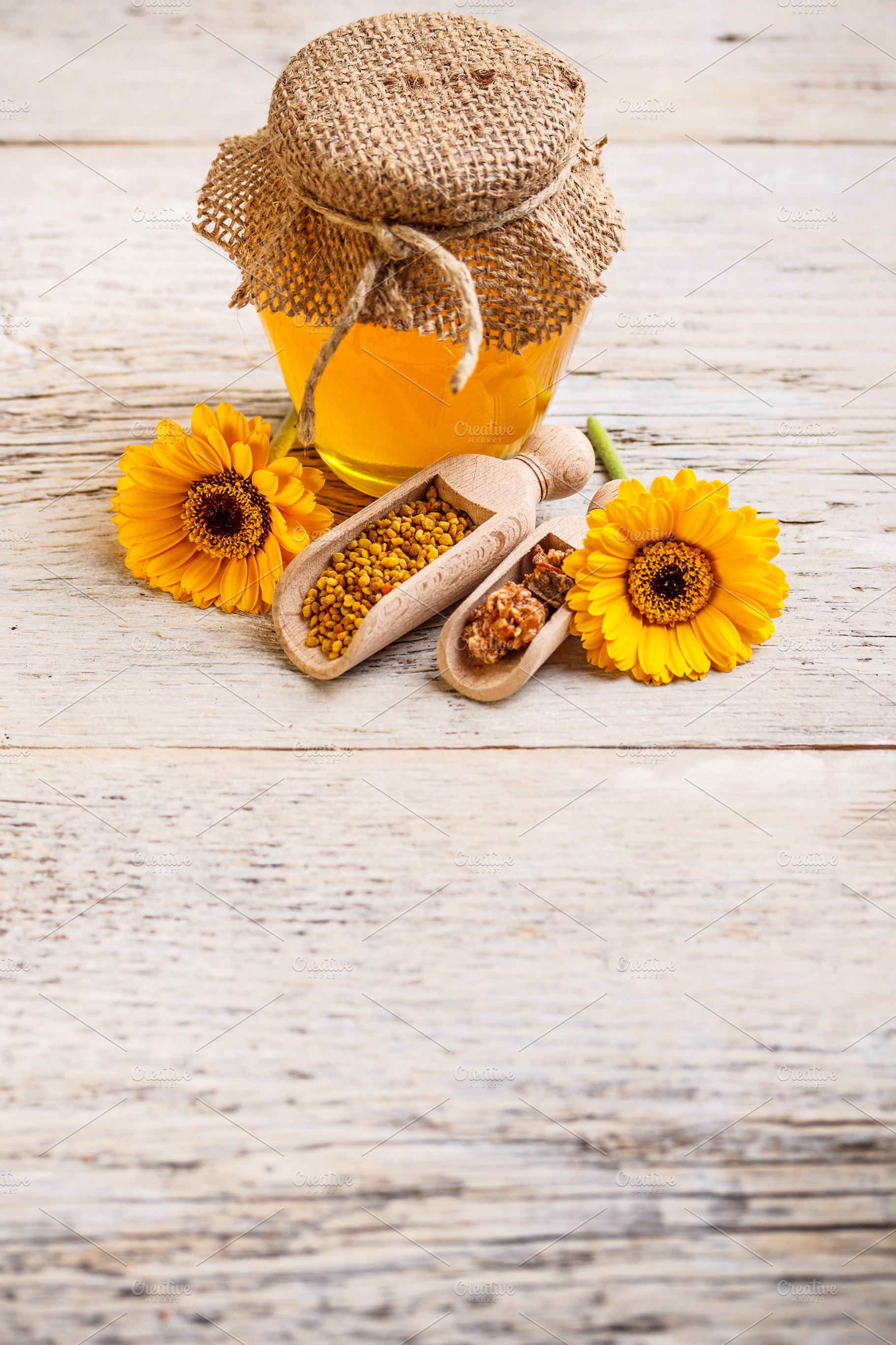 Honey stock photo containing alternative and antimicrobial