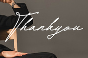 Rullian Vicotas, a Script Font by Integritype Studio (Thumbnail 14 of 15)