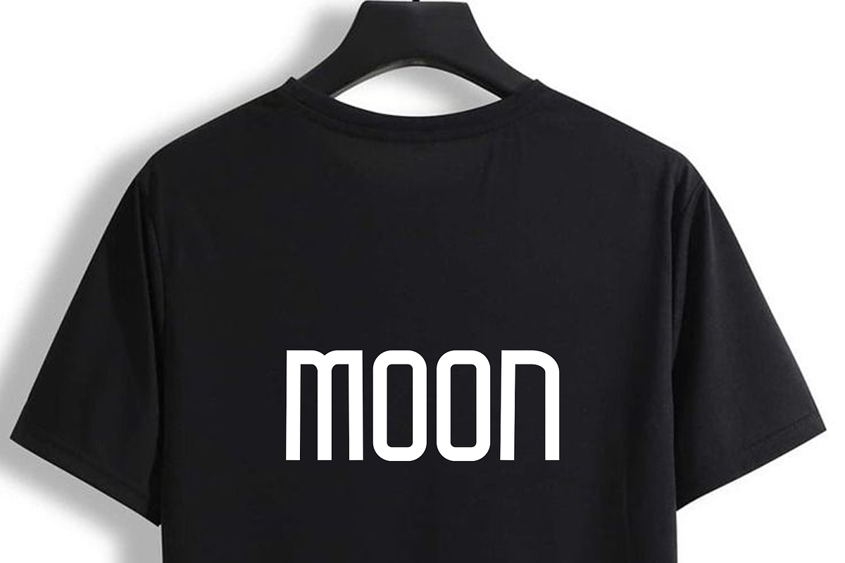 Moonlight, a Script Font by InermediaSTUDIO (Photo 6 of 8)