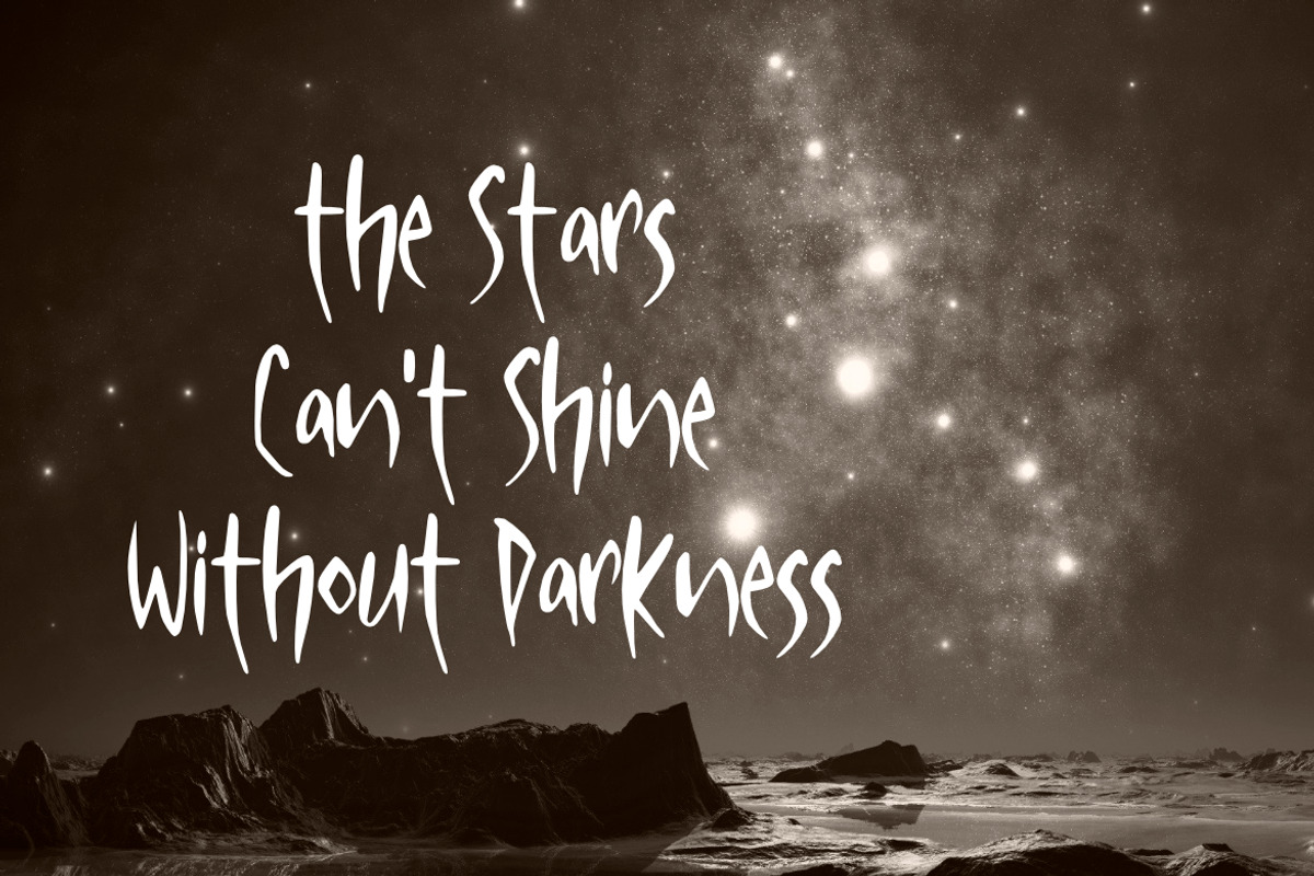 Silent Moon Scary Font preview 4