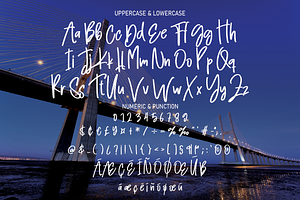 Brigeslow Script Font