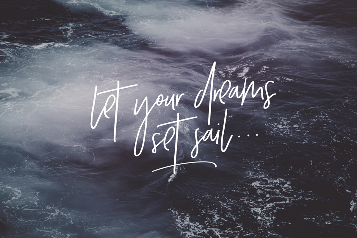 Crystal Sky Font Free Downloadv - UIFreebies