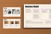 MOOANAA - Business Proposal, a Presentation Template by ArbaStudio (Thumbnail 3 of 5)