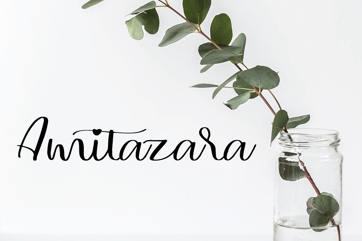 Amitazara Font preview 2