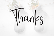 Wintersock | Script Font, a Handwritten Font by Scratchones (Thumbnail 8 of 8)
