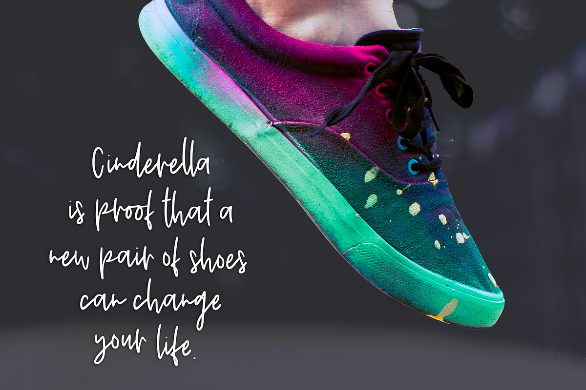 Shoelace Scrawl, a handwriting font preview 7