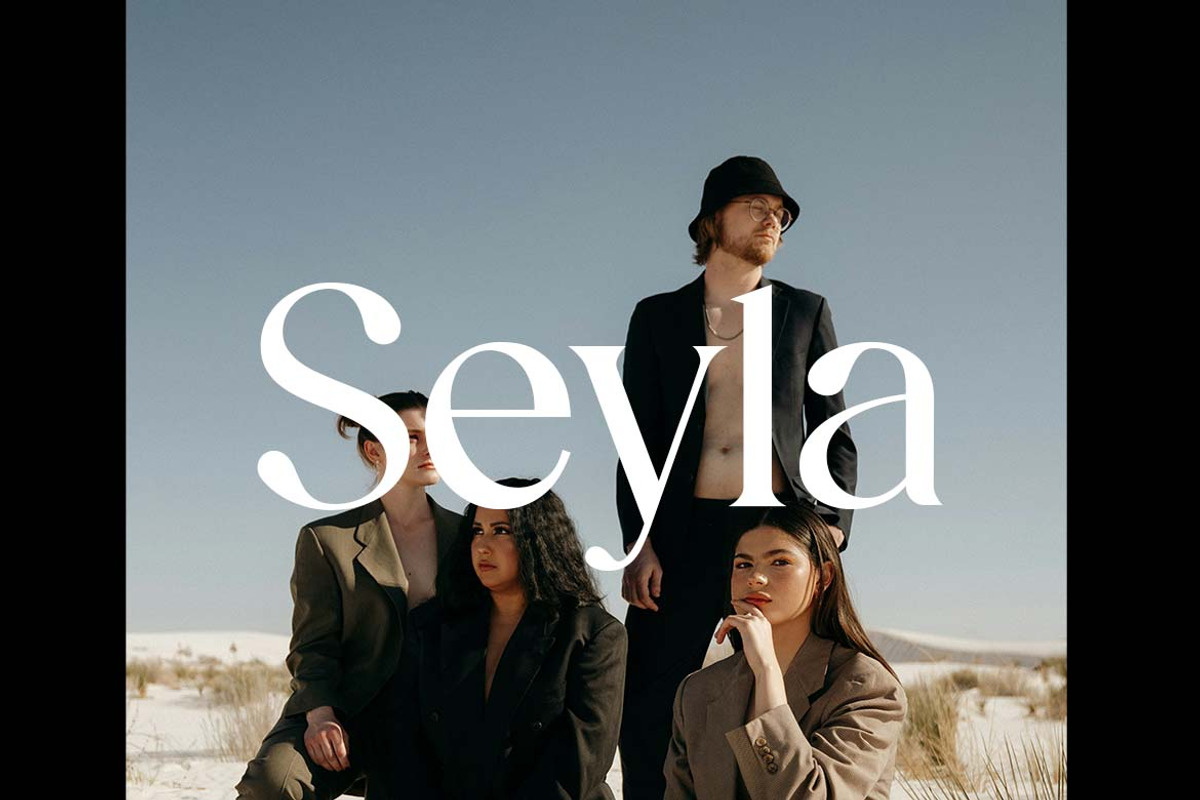 Reanointe Serif Display, a Serif Font by UICreative (Photo 13 of 13)