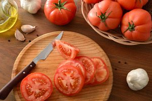 Sliced Tomatoes on Wooden Cutting Board, a Food & Drink Photo by Davizro's Market