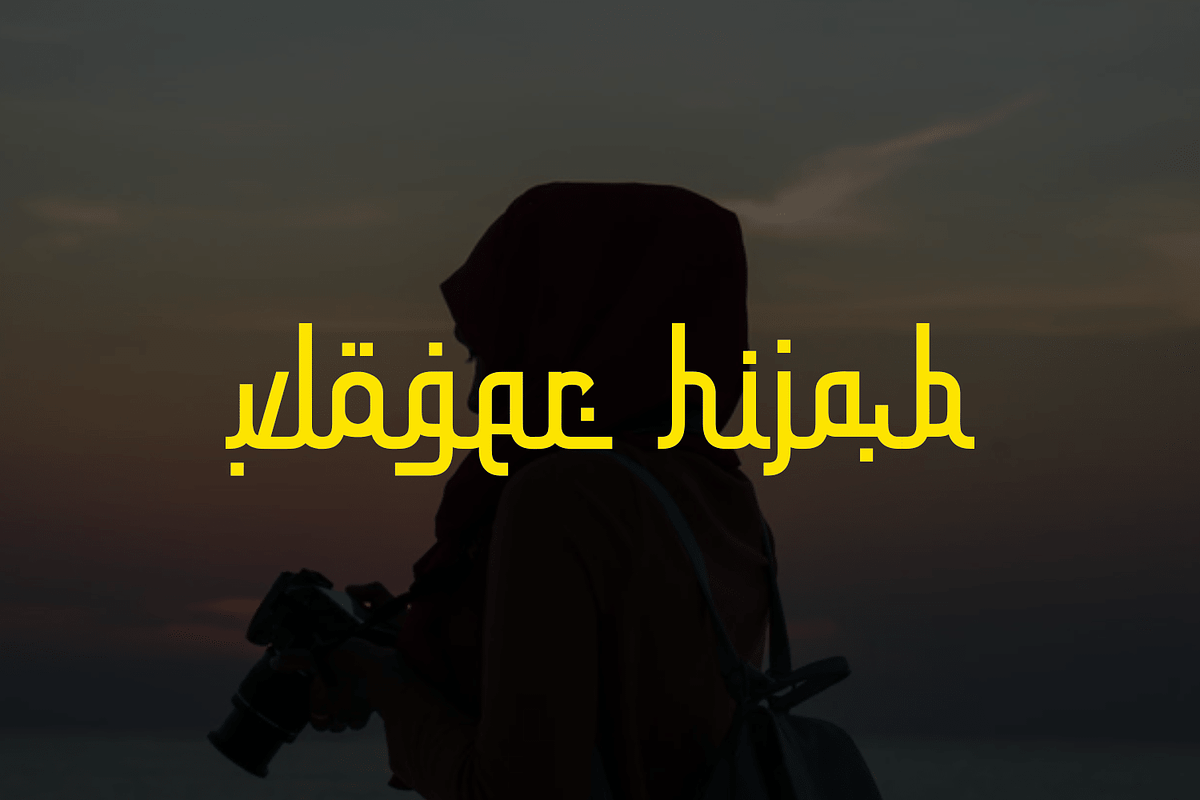 Elmasive, a Script Font by zamjumps (Photo 5 of 10)