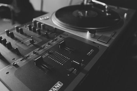 Turntable and Mixer