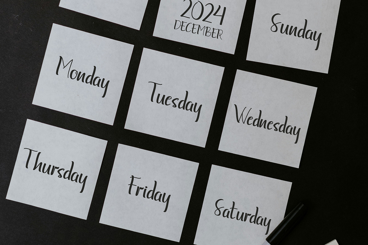 Bettergrand - a handwritten fonts, a Handwritten Font by Siwox Studios (Photo 4 of 9)