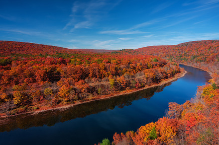 Delaware river during autumn
