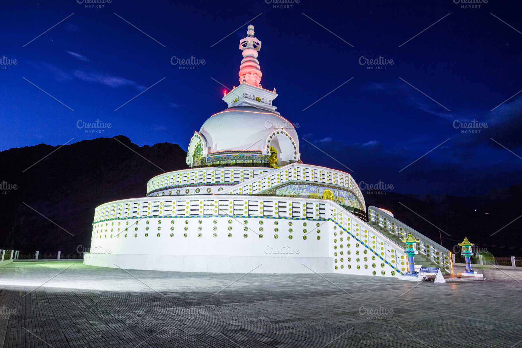 Shanti Stupa, Leh, India., a Photo by saiko3p