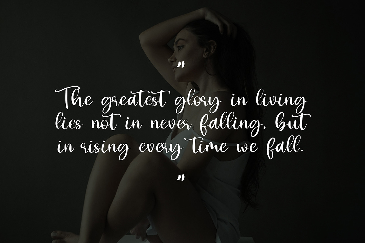 Halisyah Modern Script Font, a Script Font by Giant Design (Photo 8 of 10)
