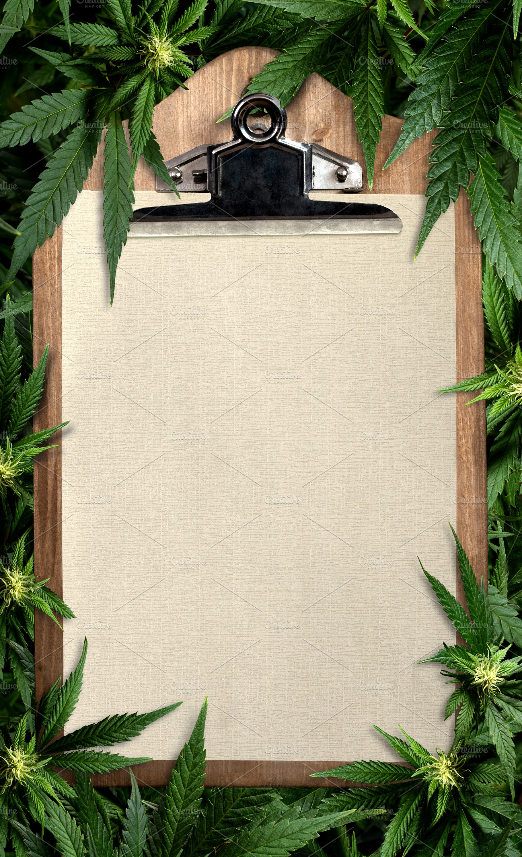 Wooden clipboard with empty paper am, an Abstract Photo by Claudio Valdés