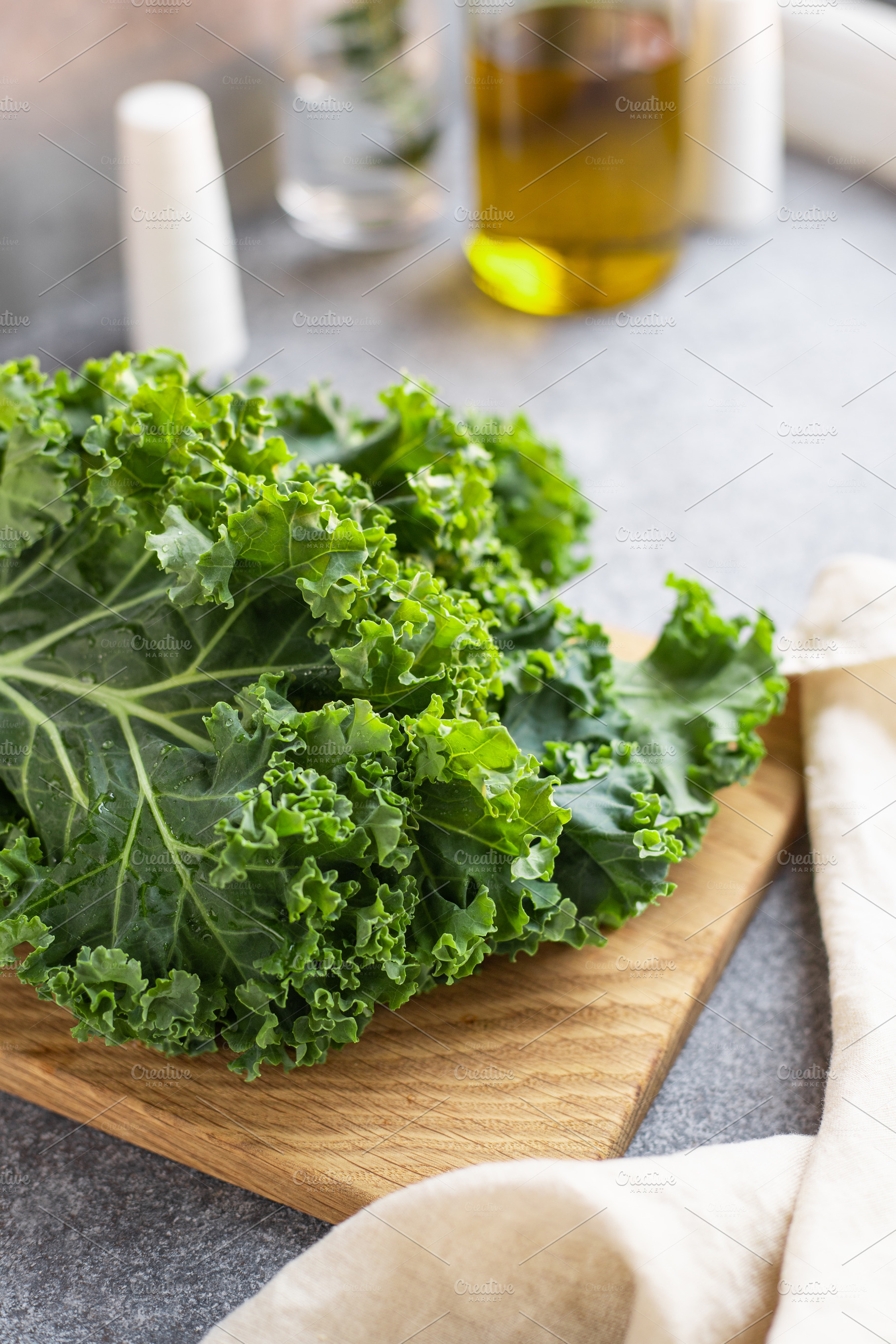 Fresh green kale cabbage leaf, a Food & Drink Photo by Edalin's Store