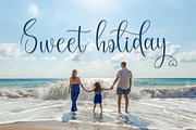 Girlfriend Script, a modern design., a Script Font by Cut Story (Thumbnail 4 of 8)