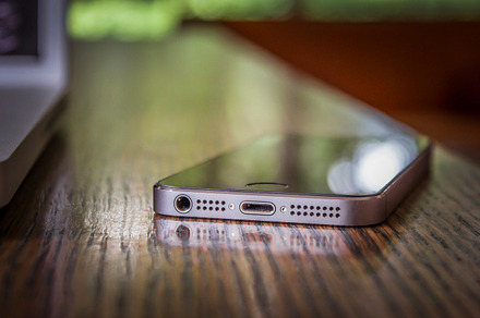 Iphone 5S Scene Ic Stock Photo Containing Iphone And Mac preview 6