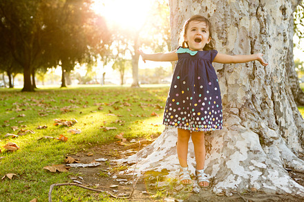 Lifestyle Kid Portrait in Park