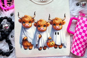 Halloween Highland Cow Png, an Illustration by Designworld