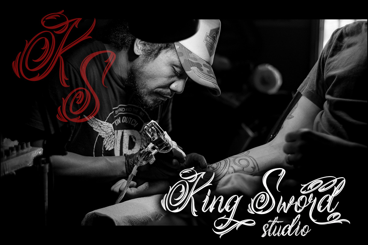 Magical Darkness | Tattoo Font, a Blackletter Font by Barra & Beryl Co. (Photo 2 of 8)