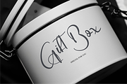 Dellynne - Elegant Signature Handwri, a Handwritten Font by Indotype Foundry (Thumbnail 6 of 10)