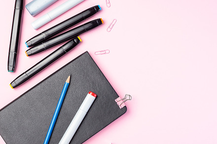 Accessories for drawing, set of colored alcohol based sketch drawing markers, r, an Arts & Entertainment Photo by iuliia_n