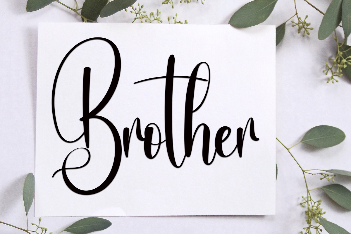 Hiblings, a Handwritten Font by InermediaSTUDIO (Photo 5 of 6)