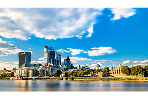 Skyscrapers and the Tower of London, an Architecture Photo by Leonid Andronov