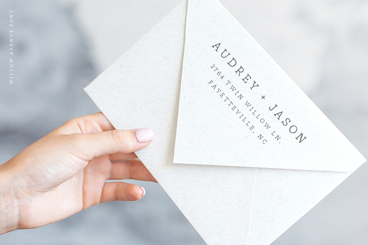 Willow Avenue | Hand lettered Serif preview 6