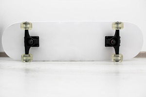 Skateboard Mockup 38