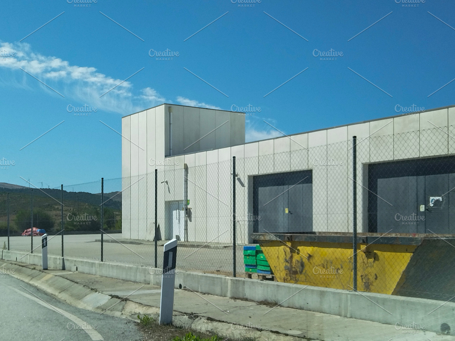 Temporary housing units for dam construction workers, an Architecture Photo by DanFLCreativo