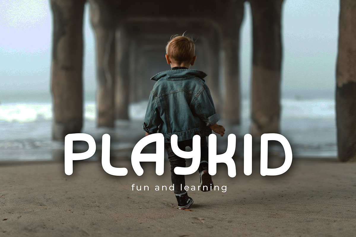 Agimed - Display Font, a Sans Serif Font by Fikry Alfatih (Photo 2 of 5)