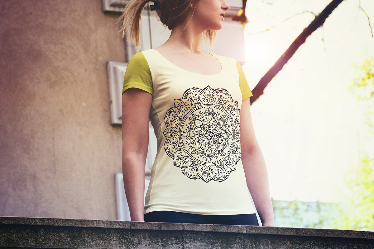 Seamless patterns and mandalas, a Pattern Graphic by Katika Shop (Photo 7 of 9)