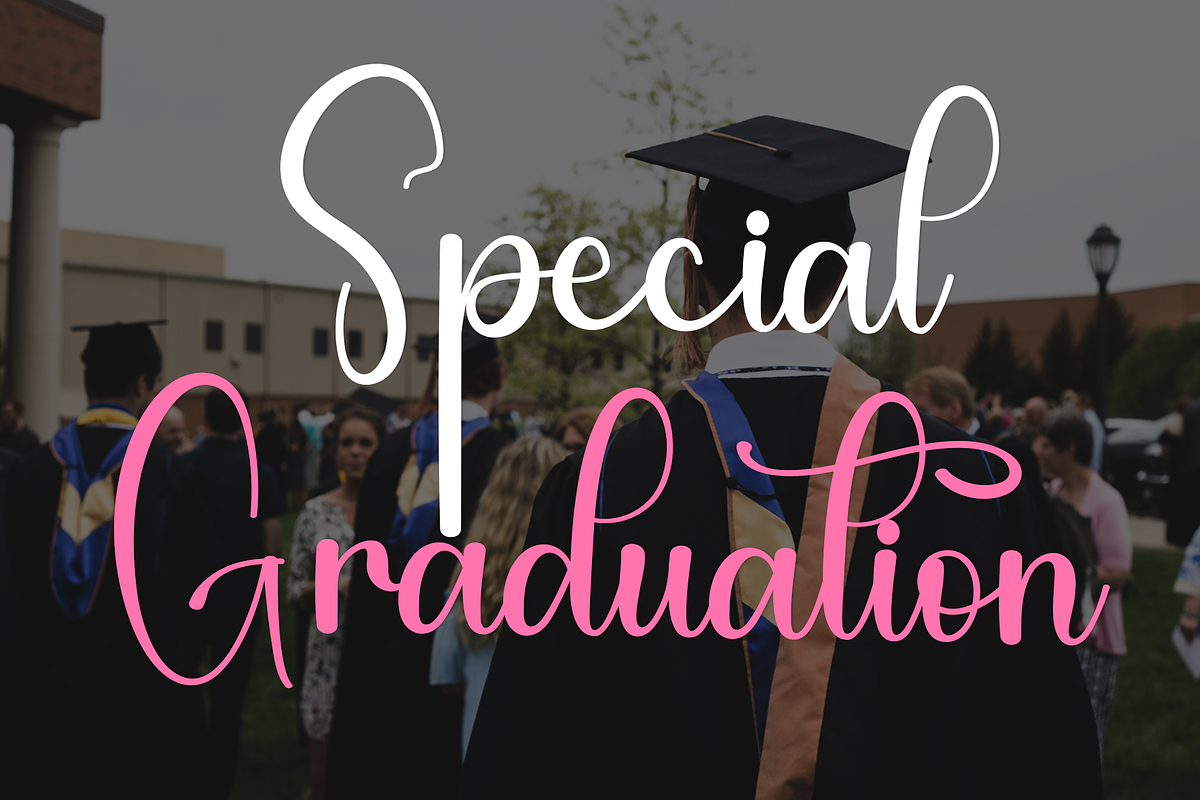 Twinkle Sweet, a Handwritten Font by FreshTypeINK (Photo 3 of 8)