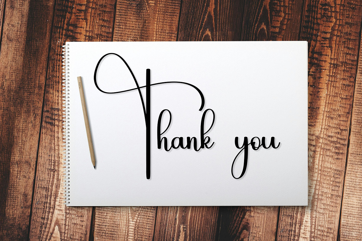 Christmas Handmade, a Handwritten Font by InermediaSTUDIO (Photo 7 of 7)