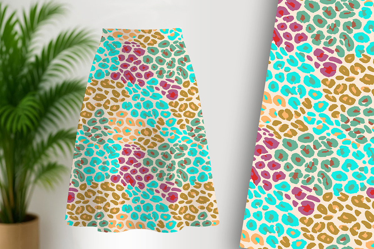 Leopard Spots Seamless Repeat, a Pattern Graphic by Sharon Schwalbe (Photo 1 of 6)