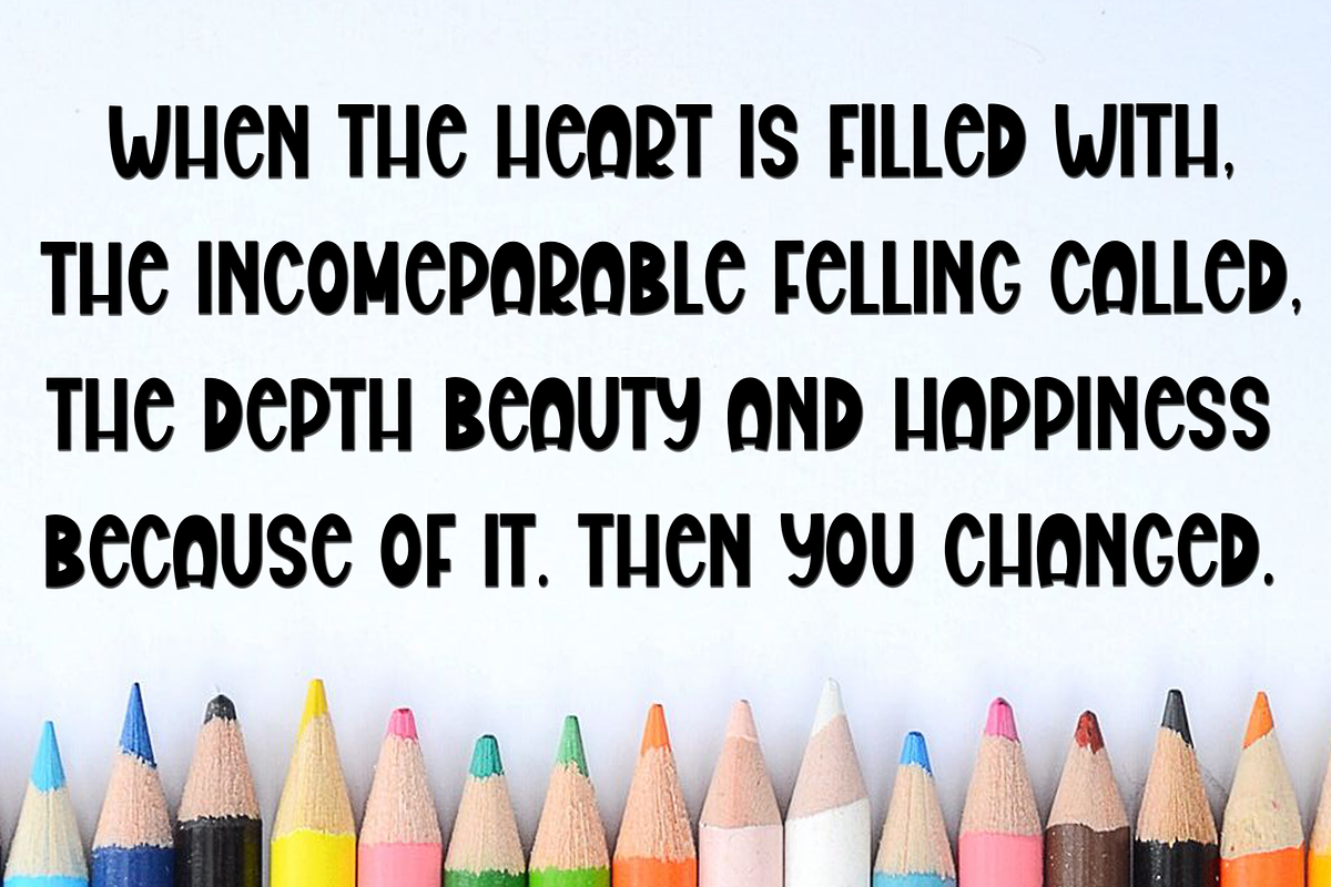 Painting, a Script Font by InermediaSTUDIO (Photo 4 of 7)