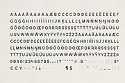 Blixxo — Modern Minimal Display Font, a Slab Serif Font by Only Fonts (Thumbnail 10 of 11)