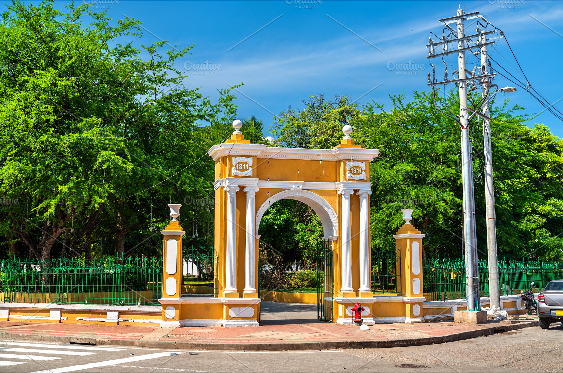 Entrance gate to Centenario Park in, an Architecture Photo by Leonid Andronov