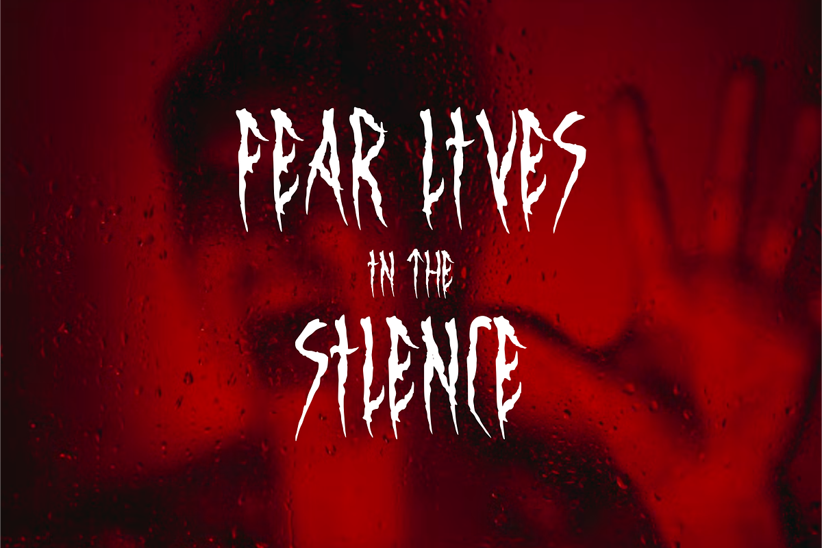 Binsruh – Twisted Horror Font, a Handwritten Font by idealistudio (Photo 5 of 5)
